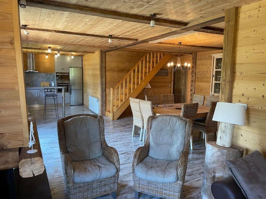 Chalet Familial - Pyrenees, Au Coeur Des 3 Stations La Cabanasse المظهر الخارجي الصورة